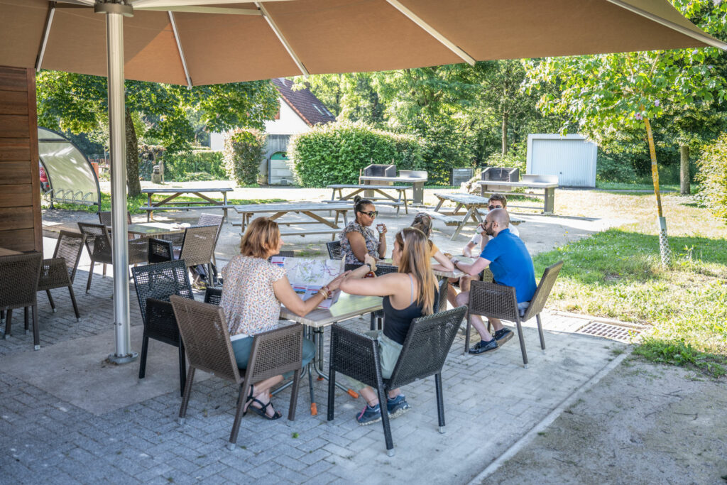 Terrasse - Camping Le Florival ©Vincent Schneider