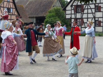 Danse ®Écomusée d'Alsace